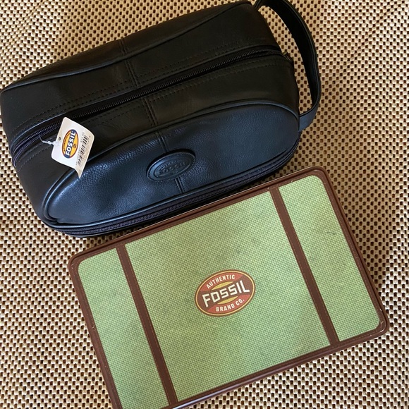 Fossil Other - Fossil Black Toiletry Bag for Men